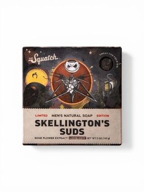 Dr. Squatch Skellington's Suds Men's Natural Soap - Black & Cream- NEW